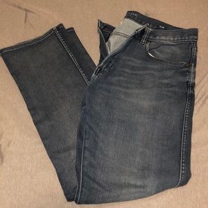 Banana Republic Traveler Jeans - 34x30